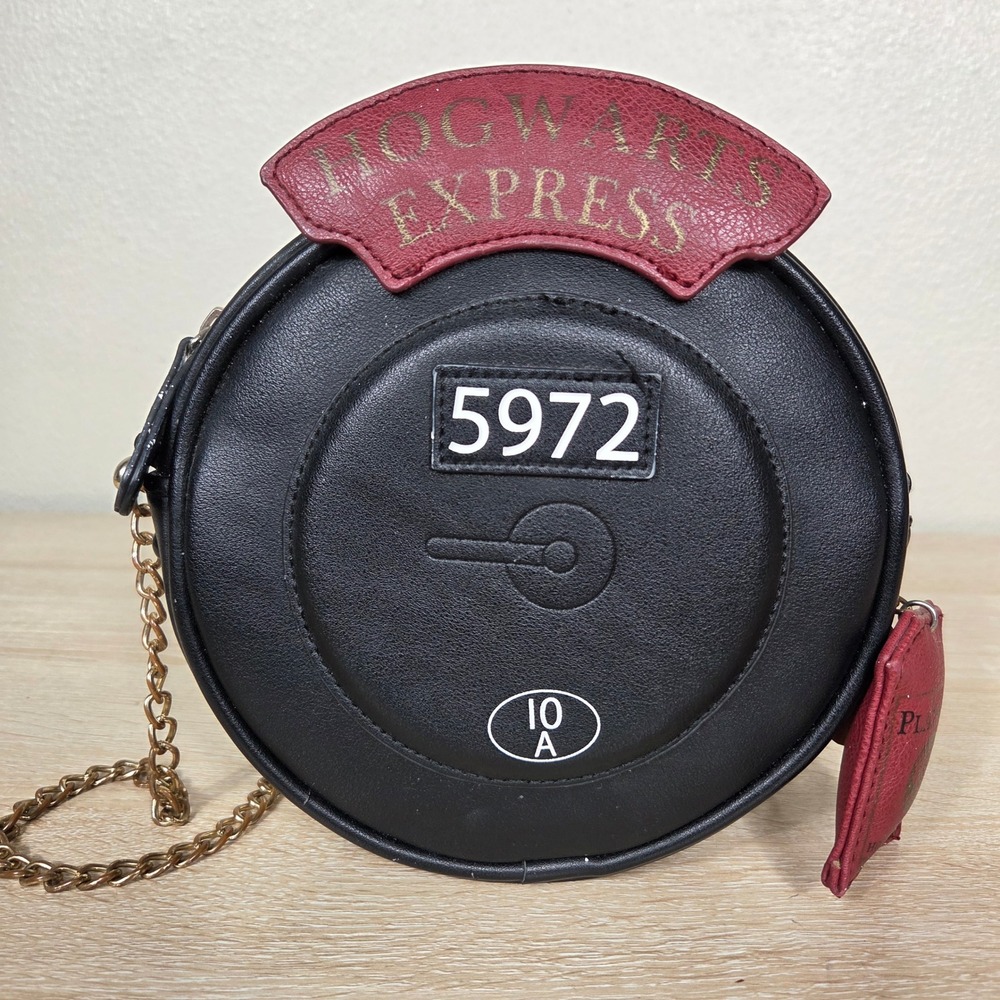 Harry Potter Hogwarts Express 5972 Round Crossbody Bag Platform 9 3/4
